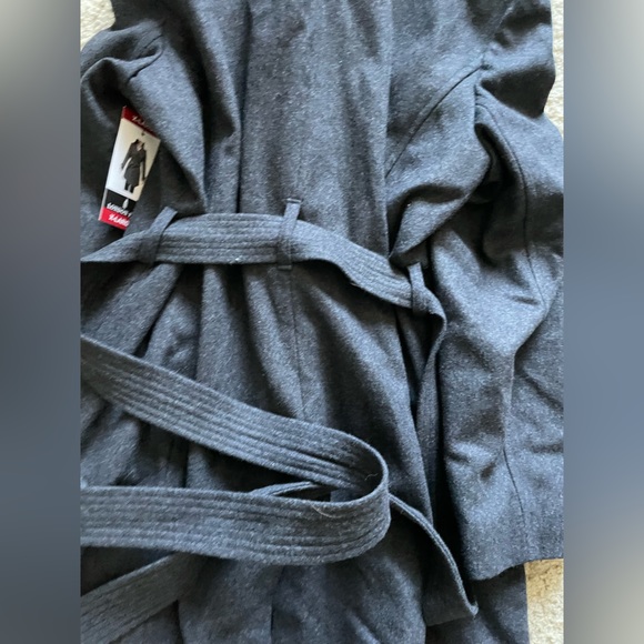 BRAND NEW London Fog Woman’s Coat - Picture 6 of 10